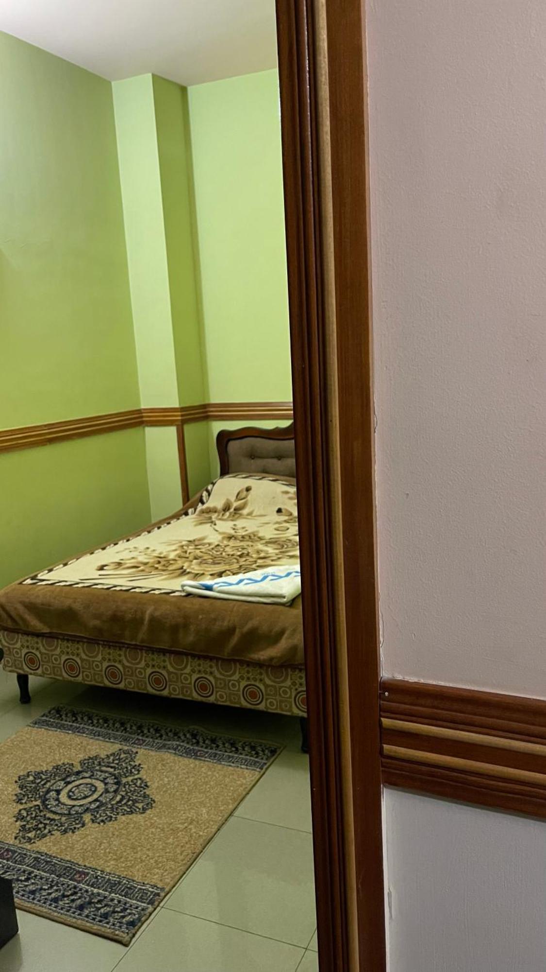 Citrus Guest House Ереван Екстериор снимка