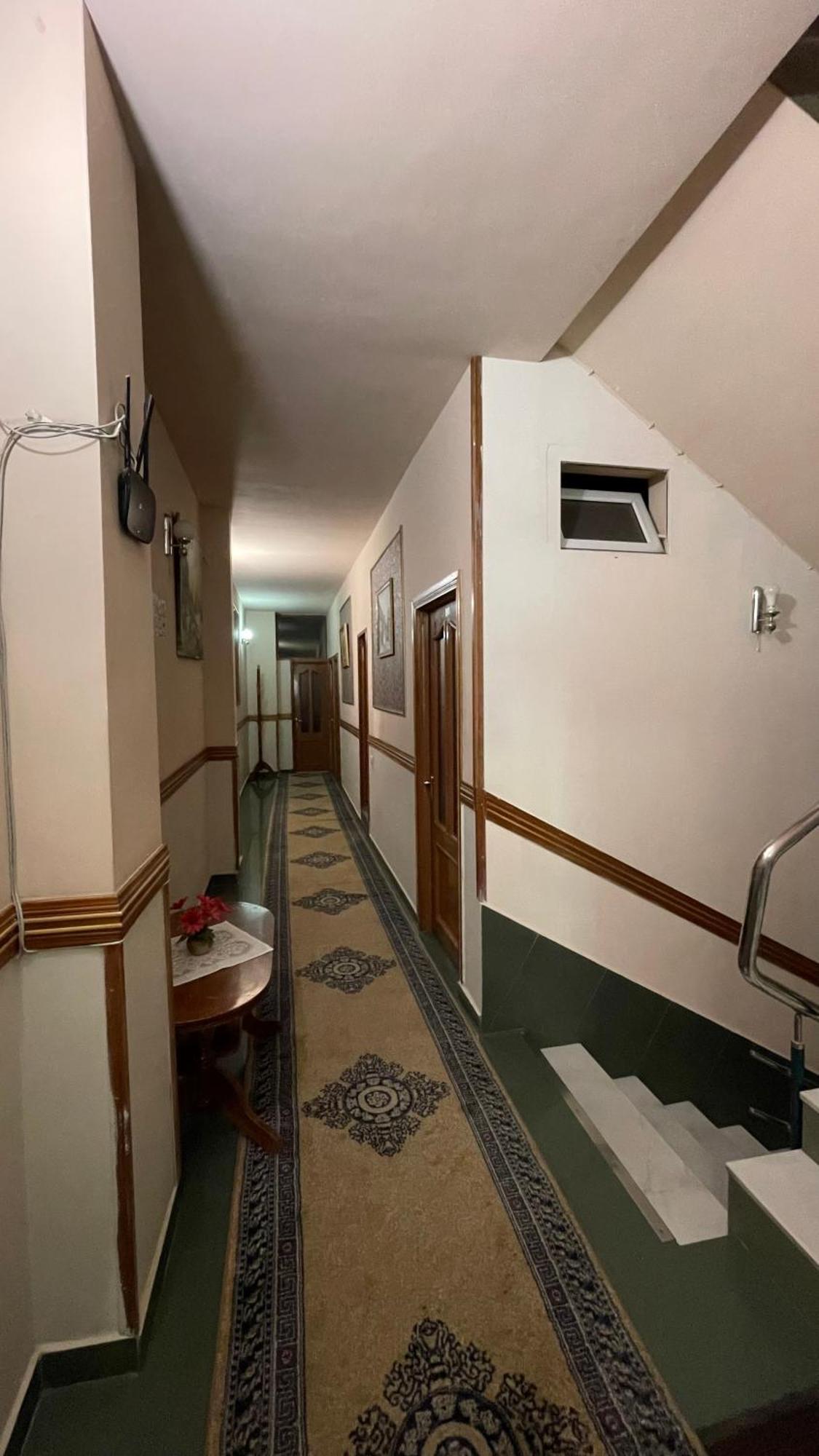 Citrus Guest House Ереван Екстериор снимка