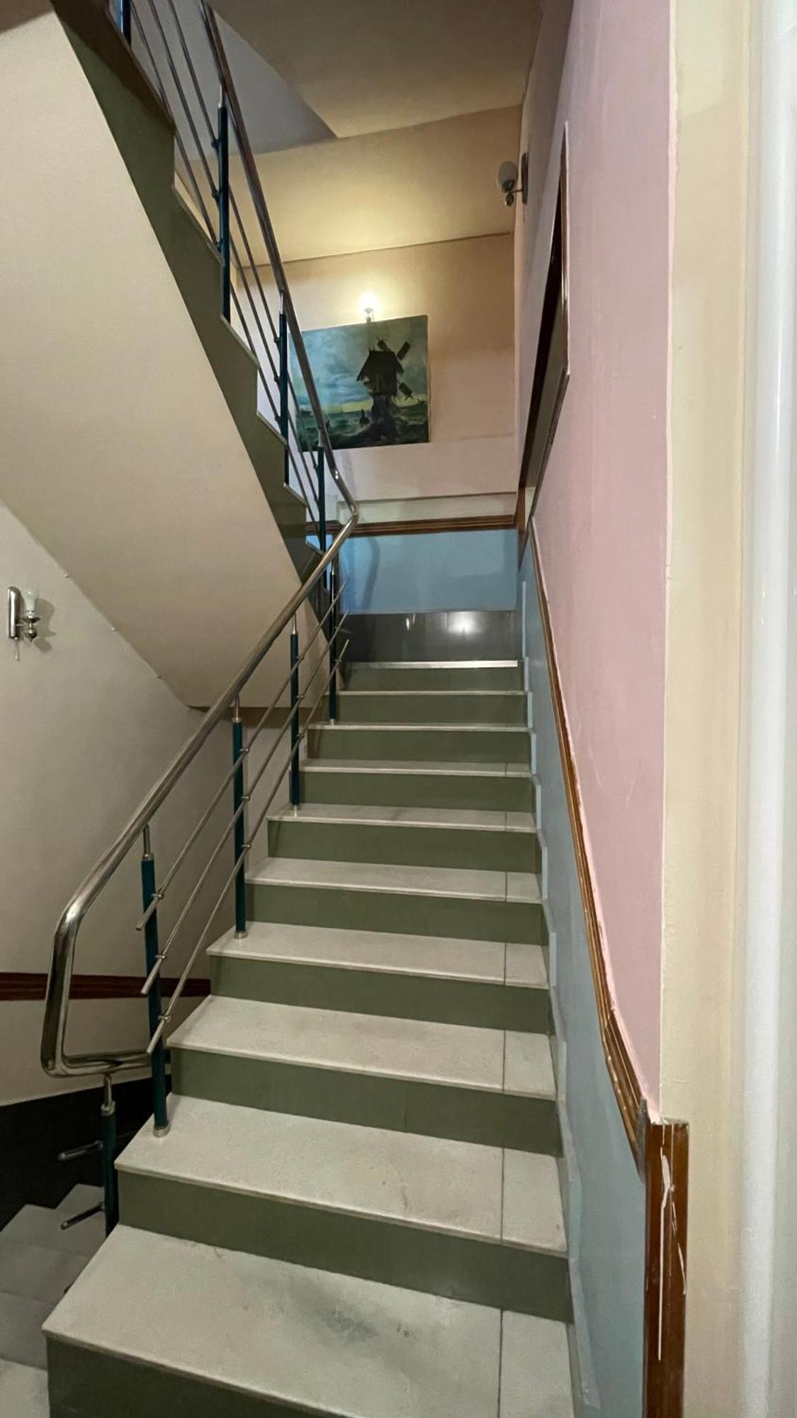 Citrus Guest House Ереван Екстериор снимка